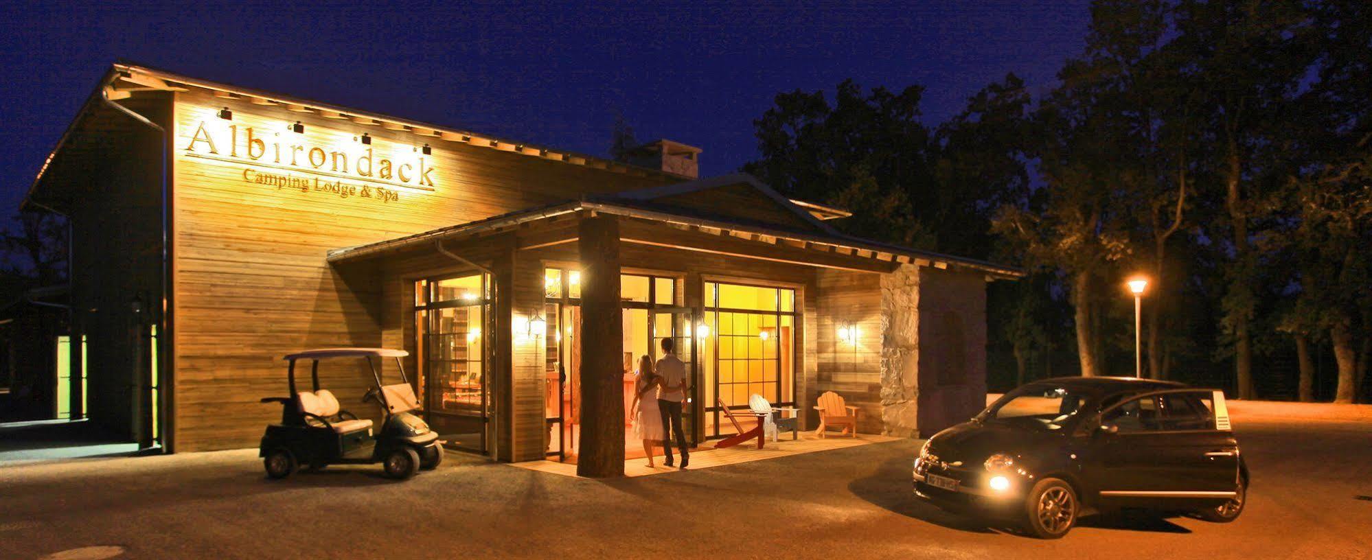 Albirondack Camping Lodge & Spa Luaran gambar